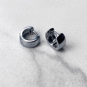 Augusta Micro Hoop Earrings - Silver