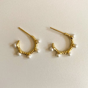 Opearlent Mini Hoop Earrings